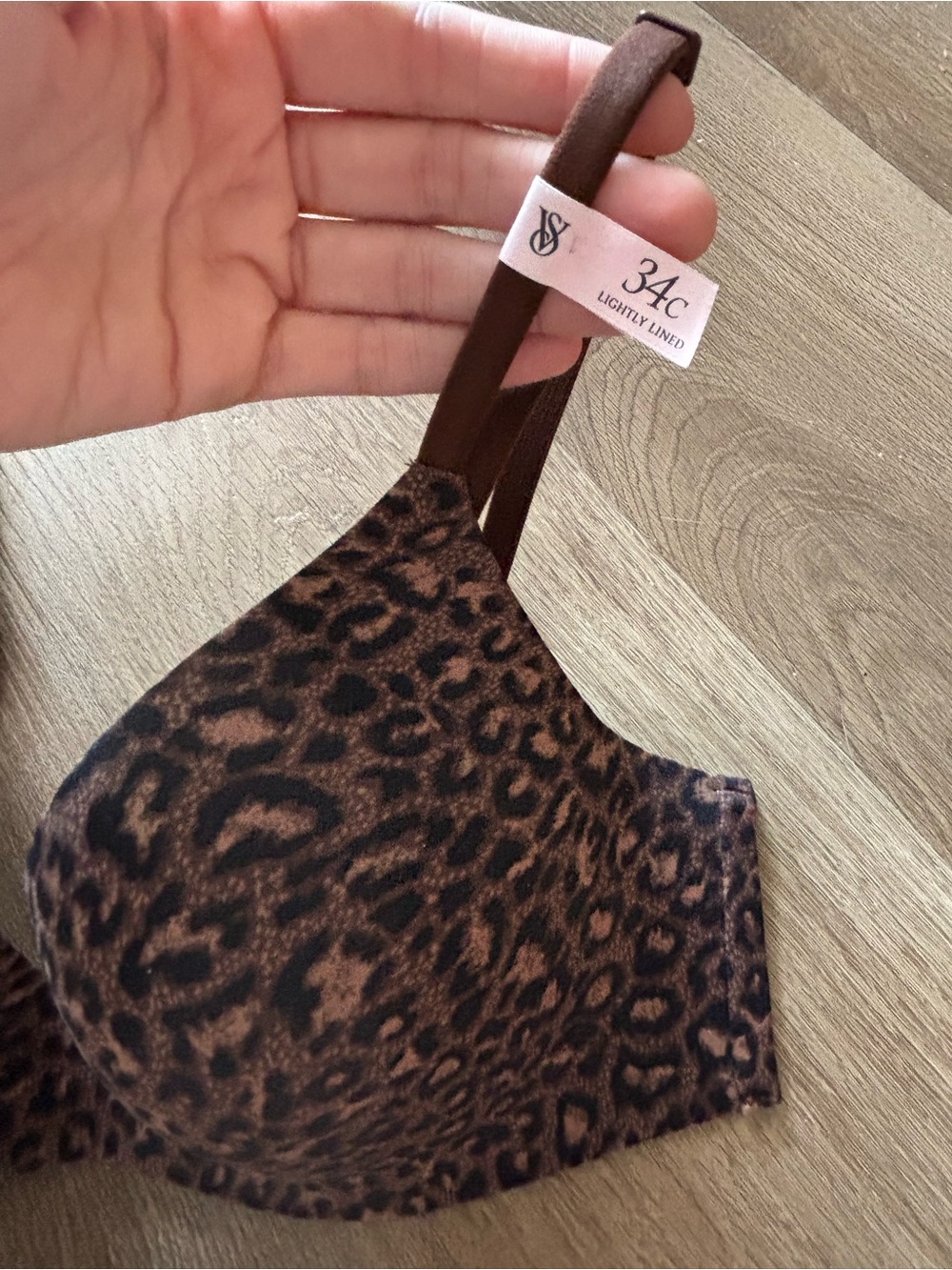 NWT Victoria’s Secret Body by Victoria Leopard Print Lined Demi Bra, 34C - Picture 5 of 5